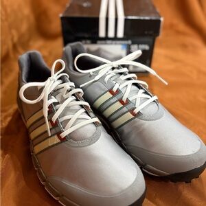 Adidas Men's Gray golf traxion 360golf shoes
